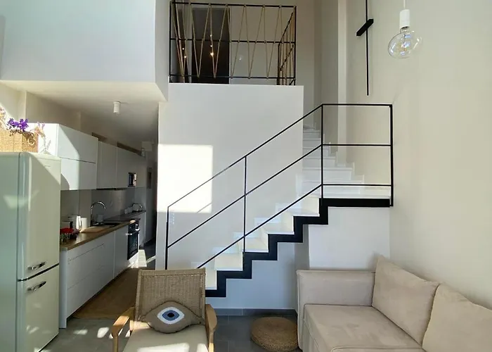 Inda Loft Lefkada * Nikiána